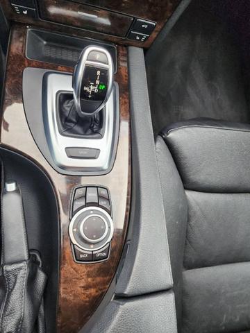 Photo of 2010 Gray BMW 535