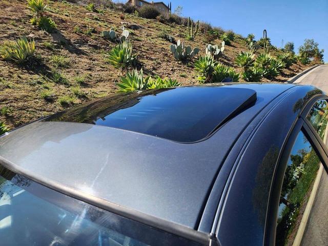 Photo of 2010 Gray BMW 535