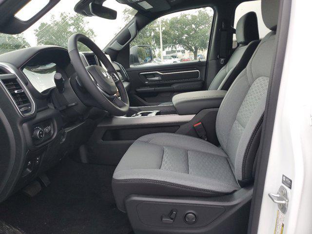 Photo of 2025 Bright White Clearcoat RAM 1500