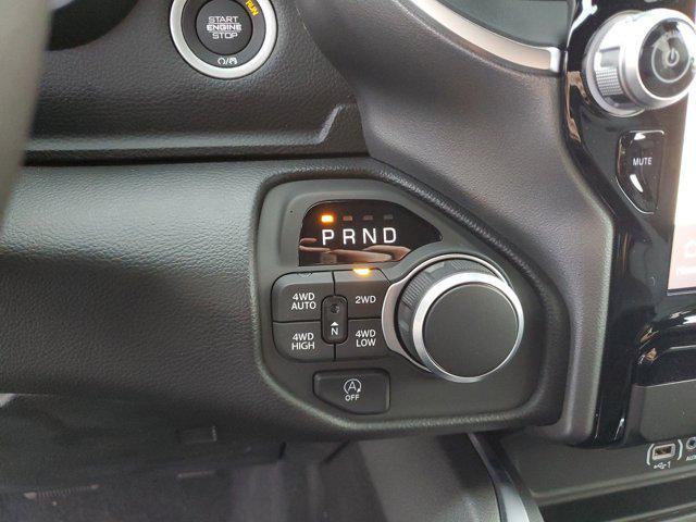 Photo of 2025 Bright White Clearcoat RAM 1500