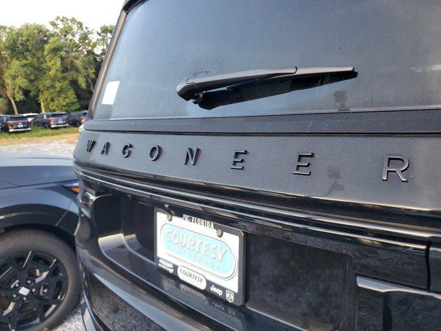 Photo of 2025 Diamond Black Crystal Pearlcoat Jeep Wagoneer L