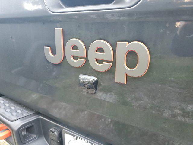 Photo of 2025 Black Clearcoat Jeep Gladiator