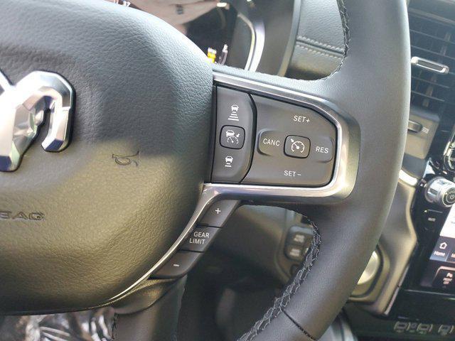 Photo of 2025 Granite Crystal Metallic Clearcoat RAM 1500