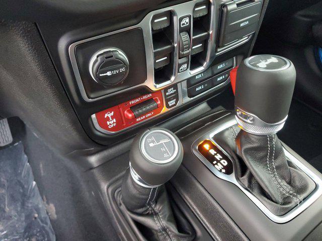Photo of 2025 Hydro Blue Pearlcoat Jeep Wrangler