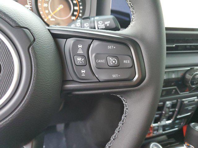 Photo of 2025 Hydro Blue Pearlcoat Jeep Wrangler