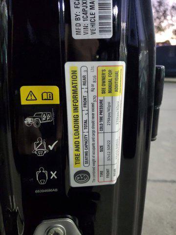 Photo of 2025 Black Clearcoat Jeep Wrangler