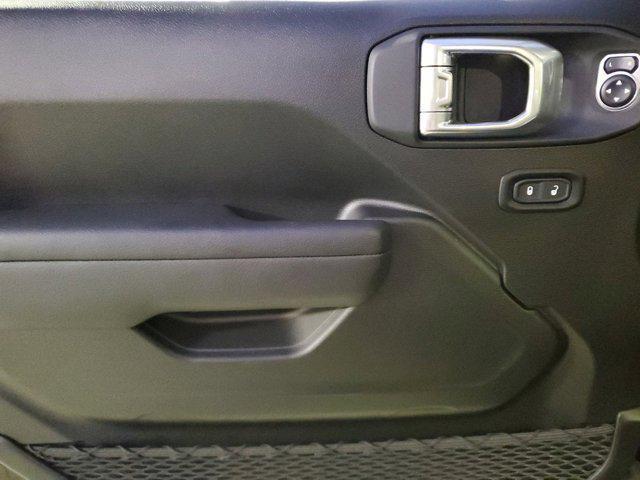 Photo of 2025 Black Clearcoat Jeep Wrangler
