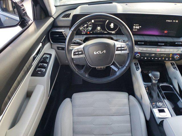 Photo of 2024 Ebony Black Kia Telluride