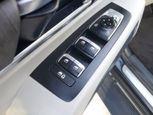 Photo of 2024 Ebony Black Kia Telluride