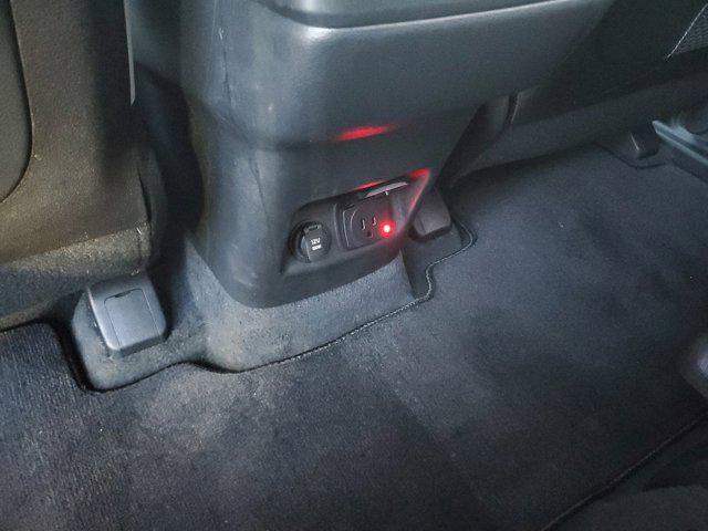 Photo of 2024 Ebony Black Kia Telluride