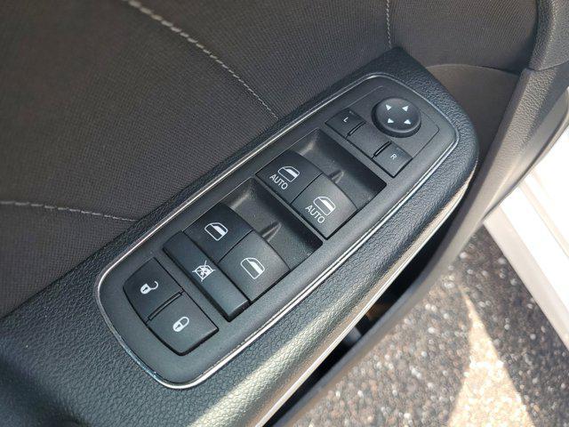 Photo of 2022 White Knuckle Clearcoat Dodge Charger