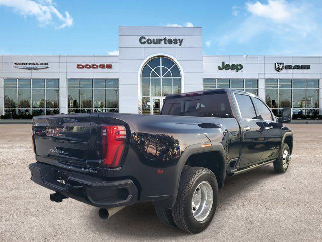 Photo of 2024 Onyx Black GMC Sierra 3500