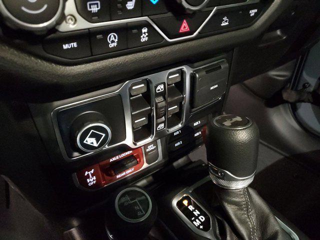 Photo of 2025 Anvil Clearcoat Jeep Wrangler
