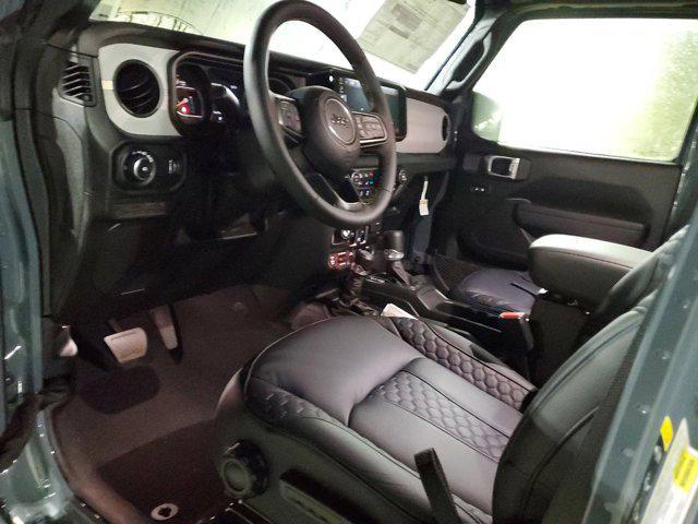 Photo of 2025 Anvil Clearcoat Jeep Wrangler