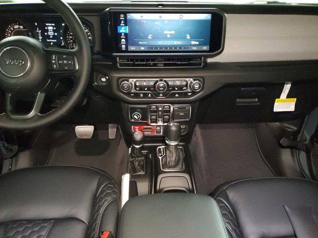 Photo of 2025 Anvil Clearcoat Jeep Wrangler