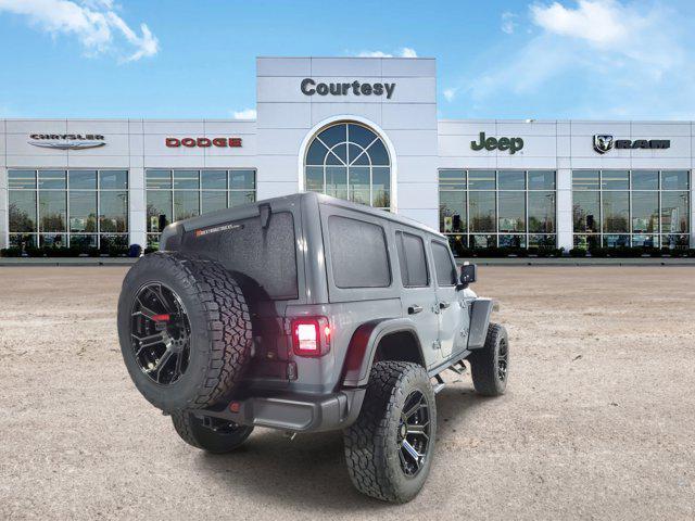 Photo of 2025 Anvil Clearcoat Jeep Wrangler