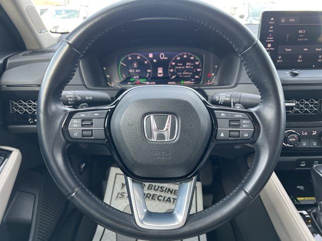 Photo of 2023 Gray Honda Accord Hybrid