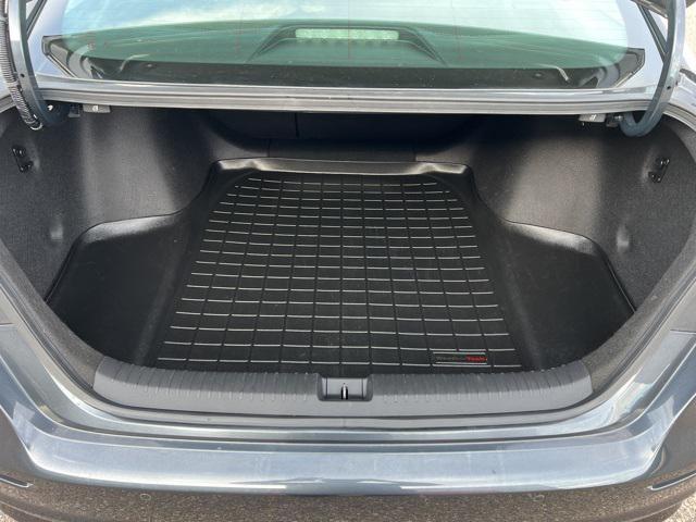 Photo of 2023 Gray Honda Accord Hybrid
