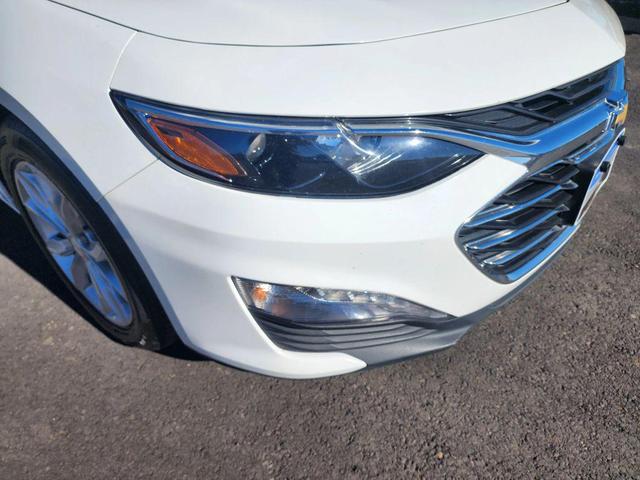Photo of 2023 Summit White Chevrolet Malibu