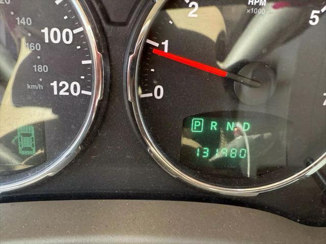 Photo of 2009 Tan Jeep Liberty
