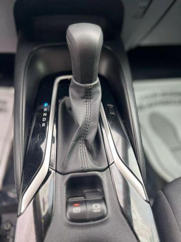 Photo of 2022 White Toyota Corolla