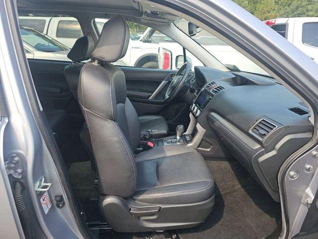 Photo of 2016 Ice Silver Metallic Subaru Forester