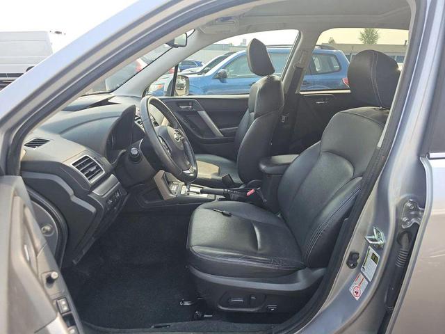 Photo of 2016 Ice Silver Metallic Subaru Forester