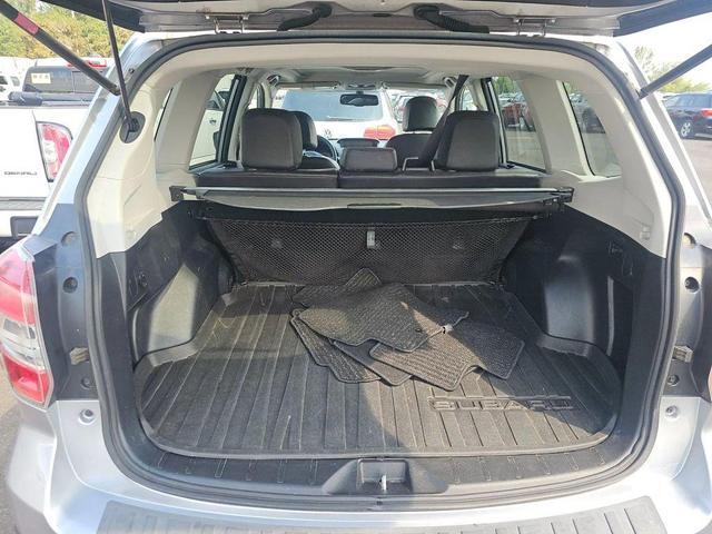 Photo of 2016 Ice Silver Metallic Subaru Forester