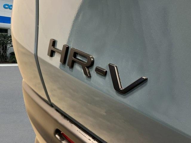 Photo of 2026 Green Honda HR-V