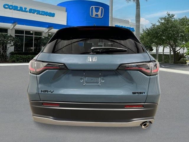Photo of 2026 Green Honda HR-V