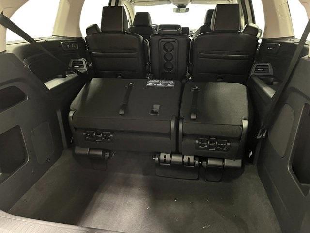 Photo of 2026 Solar Silver Metallic Honda Odyssey