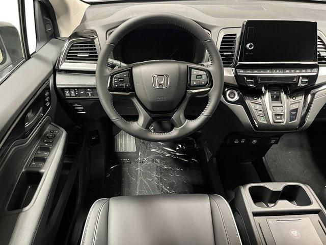 Photo of 2026 Solar Silver Metallic Honda Odyssey