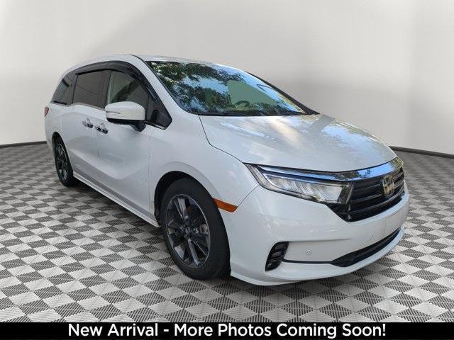 Photo of 2024 White Honda Odyssey