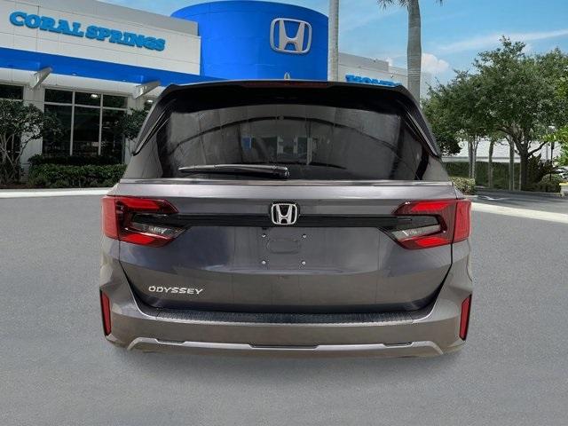 Photo of 2025 Modern Steel Metallic Honda Odyssey