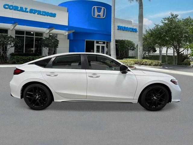 Photo of 2025 Platinum White Pearl Honda Civic