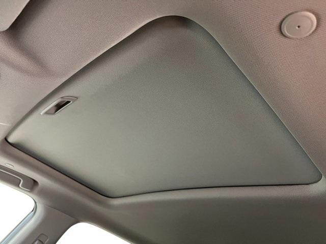 Photo of 2025 Crystal Honda CR-V