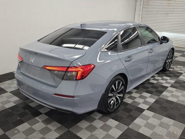 Photo of 2023 Gray Honda Civic