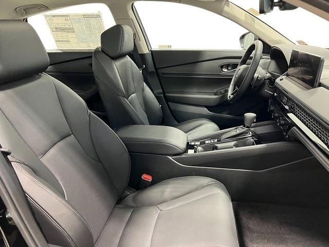Photo of 2025 Crystal Honda Accord Hybrid