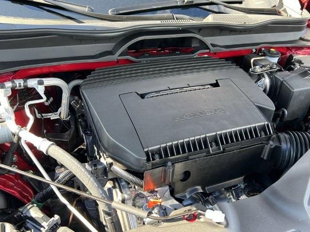 Photo of 2025 Radiant Red Metallic II Honda Pilot