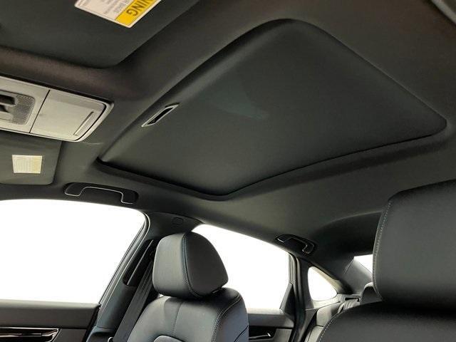 Photo of 2025 Platinum White Pearl Honda Civic Hybrid