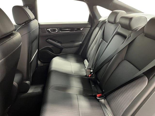 Photo of 2025 Platinum White Pearl Honda Civic Hybrid