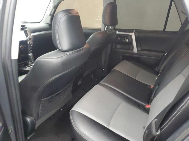 Photo of 2024 Gray Toyota 4Runner