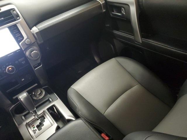 Photo of 2024 Gray Toyota 4Runner