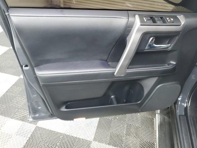 Photo of 2024 Gray Toyota 4Runner
