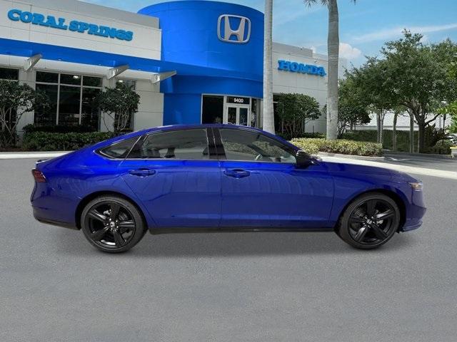 Photo of 2025 Still Night Pearl Honda Accord Hybrid