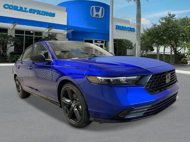 Photo of 2025 Still Night Pearl Honda Accord Hybrid