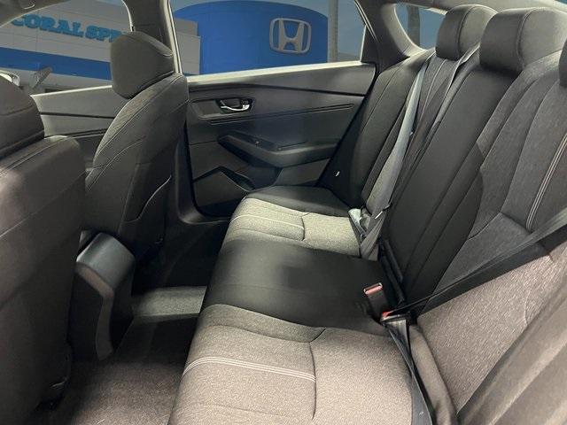 Photo of 2025 Platinum White Pearl Honda Accord Hybrid