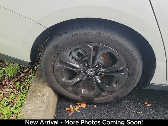 Photo of 2025 White Honda Accord