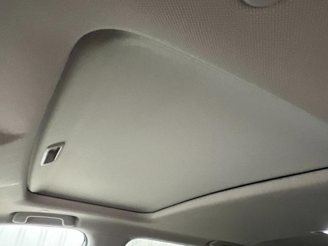 Photo of 2025 Crystal Honda CR-V