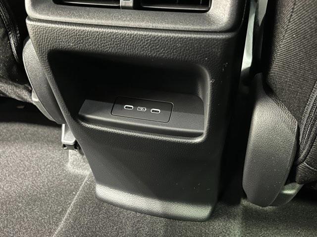 Photo of 2026 Meteorite Gray Metallic Honda CR-V